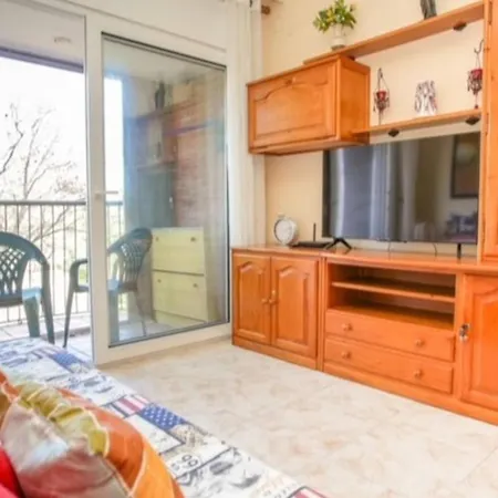 Equiped Fenals Apartman