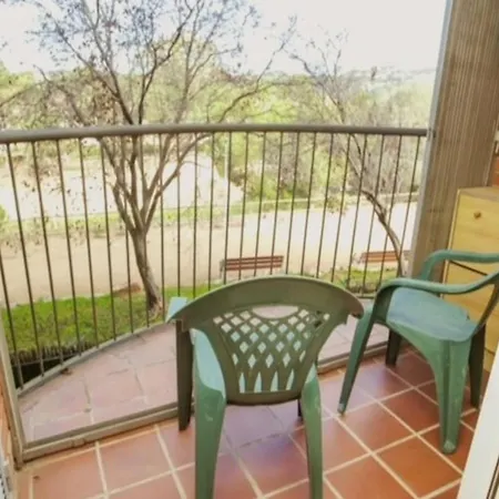 Equiped Fenals יורט דה מאר